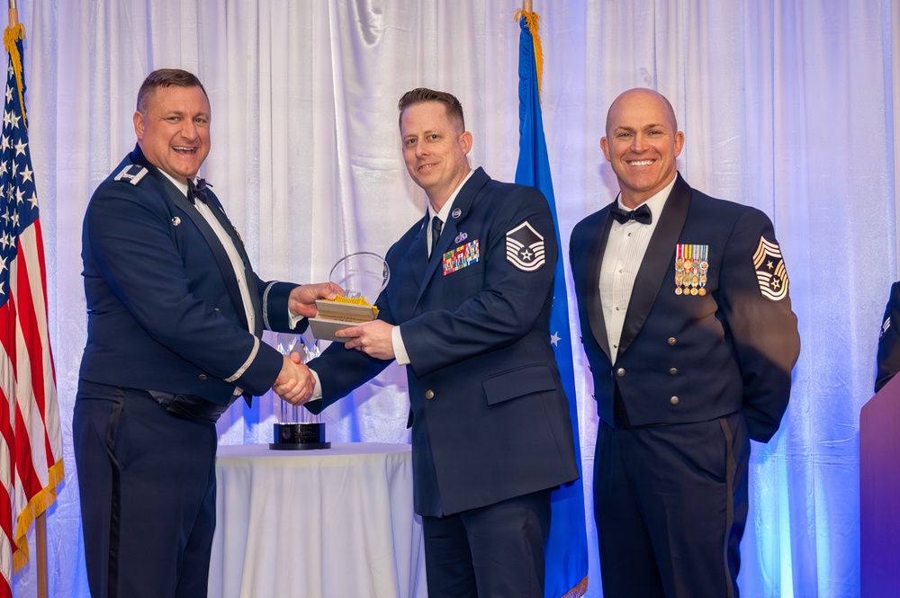 911th Airlift Wing’s 2026 Annual Awards Banquet