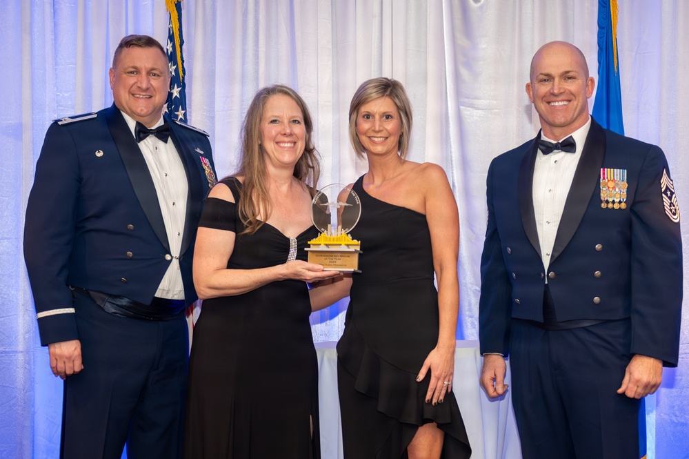 911th Airlift Wing’s 2026 Annual Awards Banquet