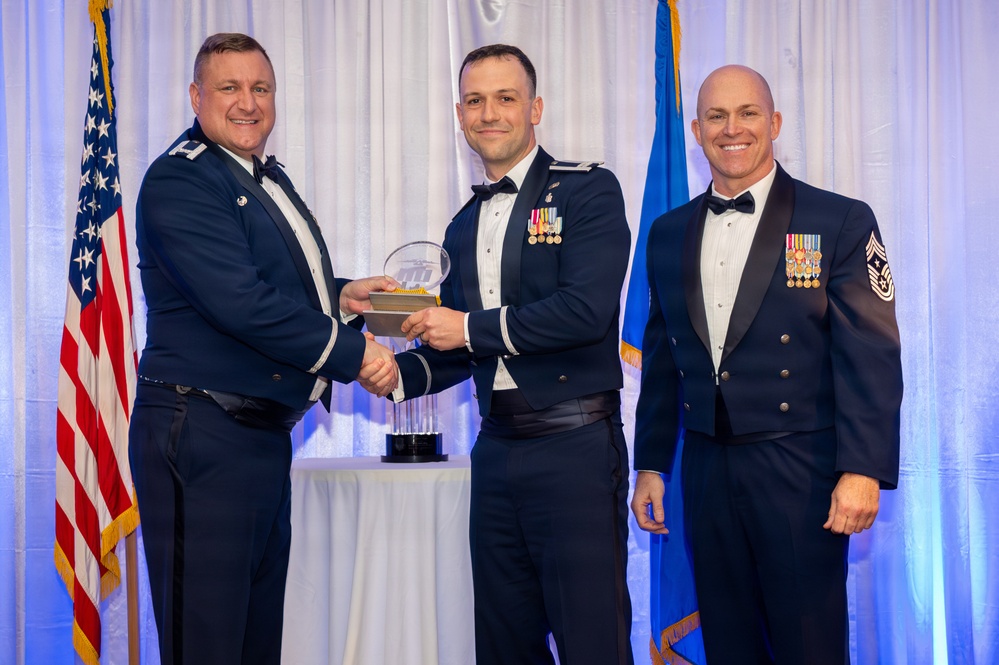 911th Airlift Wing’s 2026 Annual Awards Banquet