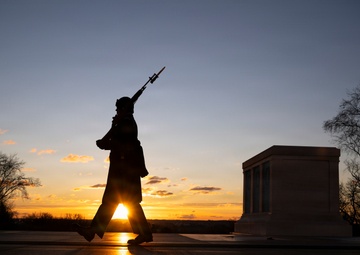 Sunrise at the Tomb of the Unknown Soldier