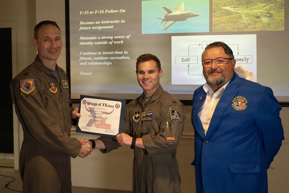 Laughlin recognizes outstanding performers during “Wings of XLence” Luncheon