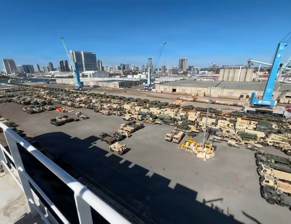 834th Trans Bn and 4th ID Soldiers focus on mission in San Diego