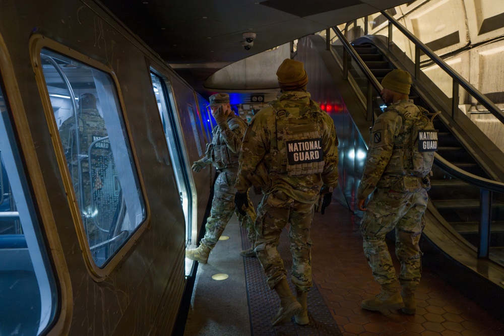 Joint Task Force Magnolia Soldiers patrol in the Washington Metro