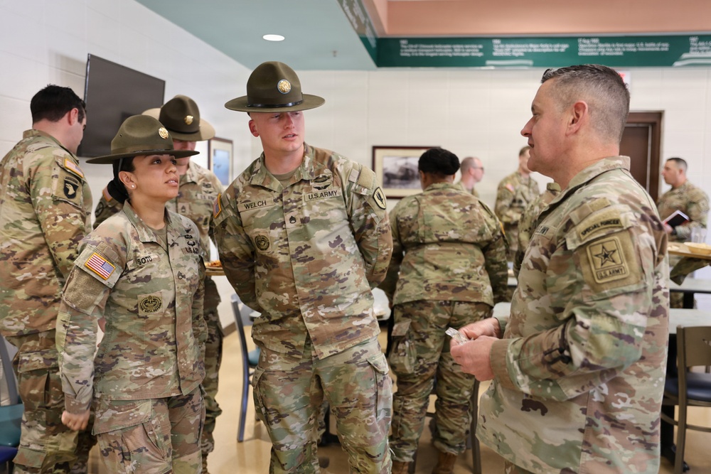 SMA Weimer emphasizes purpose, talent management and modernization during Fort Rucker Visit