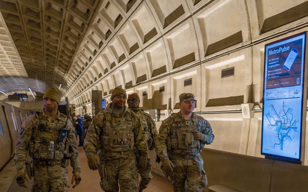 Joint Task Force Magnolia Soldiers patrol in the Washington Metro