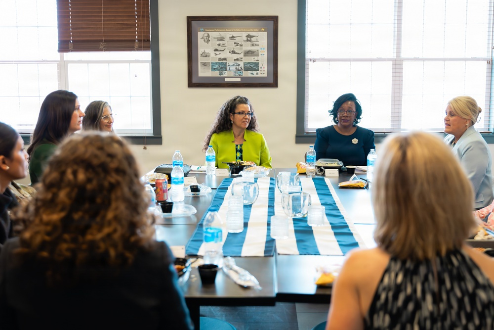 'Something Special': SMA's Wife Praises Fort Rucker's Strong Sense of Community