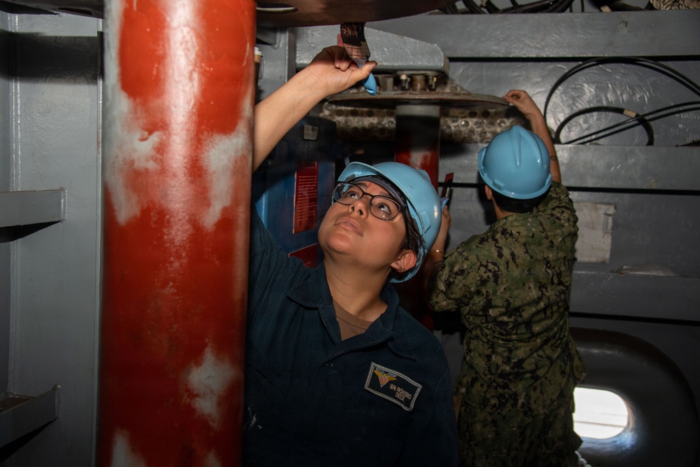 USS Carl Vinson (CVN 70) conducts routine operations