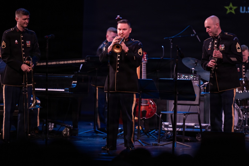 U.S. Army Jazz Ambassadors Perform in Silverdale, Washington
