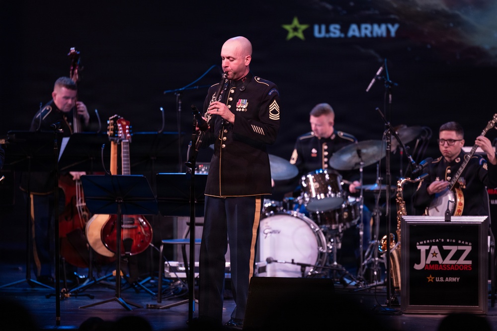 U.S. Army Jazz Ambassadors Perform in Silverdale, Washington