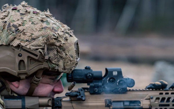 1-32 NCO's Test Next Generation Squad Weapons