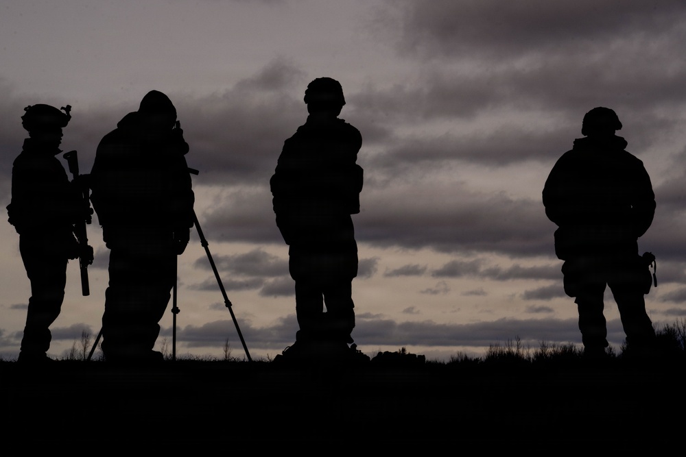 1-32 NCO's Test Next Generation Squad Weapons