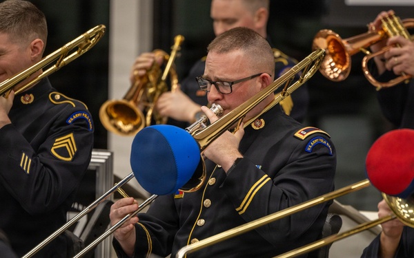 U.S. Army Jazz Ambassadors Perform at Bellevue College