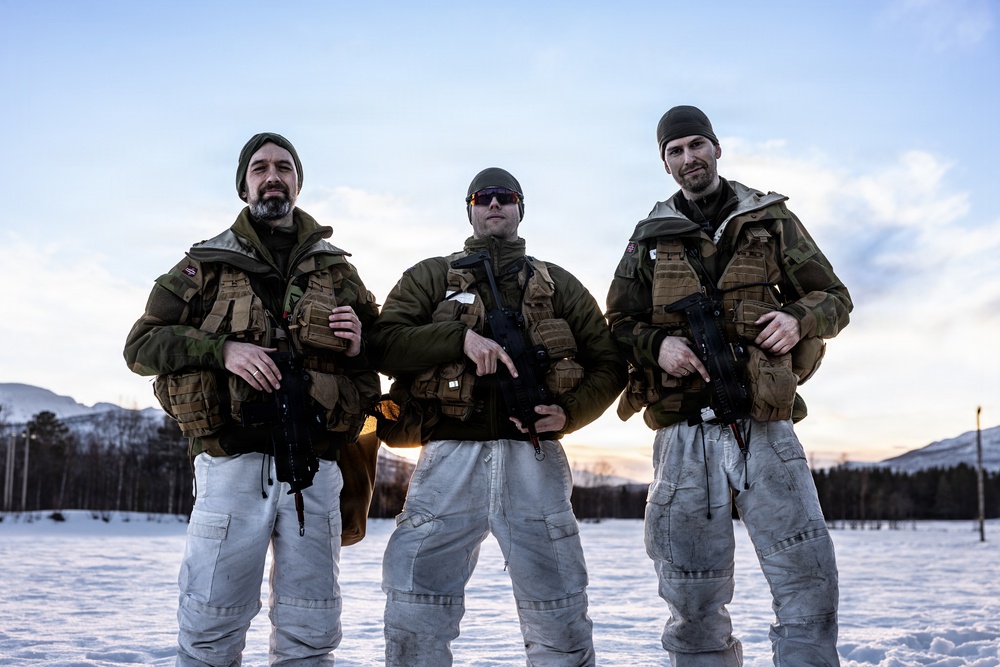 CORE26 | U.S. Marines, Allied Partners Engage in Force-on-Force Combined Simulation During Cold Response