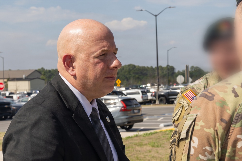 Senior Strategy Advisor Eric Geressy Visits 3rd Special Forces Group (Airborne)