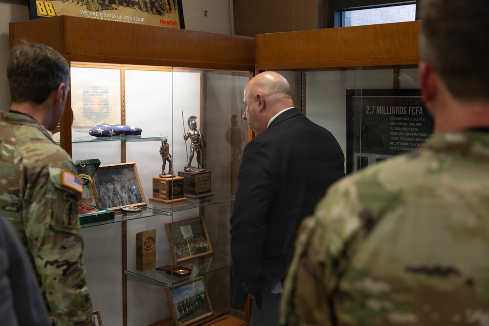 Senior Strategy Advisor Eric Geressy Visits 3rd Special Forces Group (Airborne)