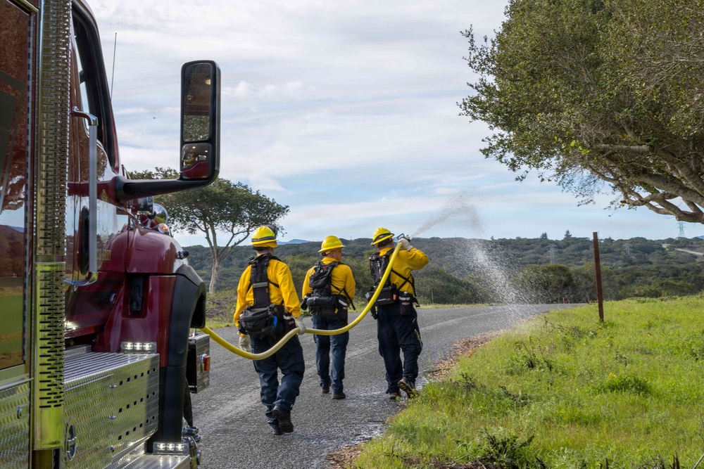 Presidio of Monterey firefighters conduct Wildland Firefighter Training
