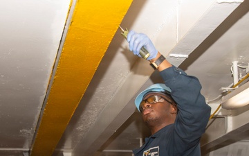 USS Carl Vinson (CVN 70) conducts routine operations