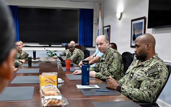 NAVSUP CMC Colosimo visits NAVSUP FLC Jacksonville