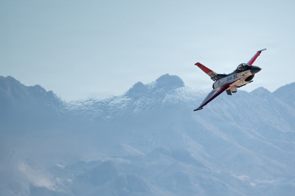 Viper Demo attends Heritage Flight Training Course 2026