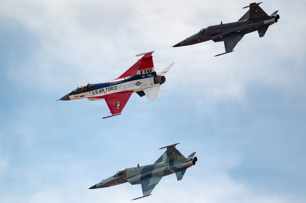 Viper Demo attends Heritage Flight Training Course 2026