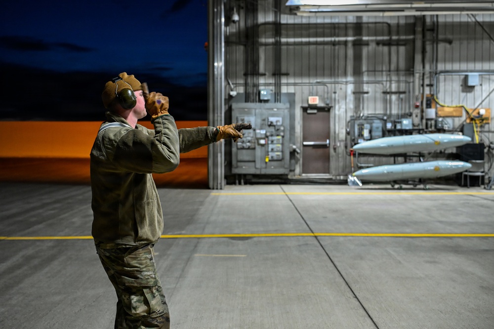 Minnesota Air National Guard conducts night flying operations