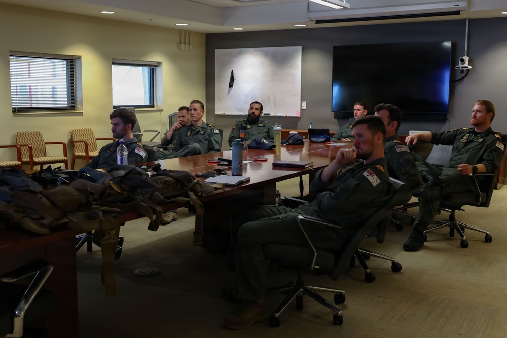 MAG-24 hosts training for Royal Australian Navy 816 Squadron