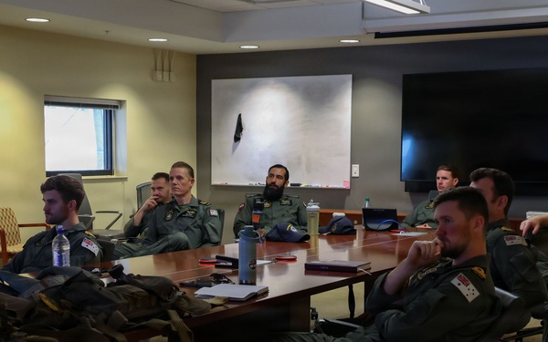MAG-24 hosts training for Royal Australian Navy 816 Squadron