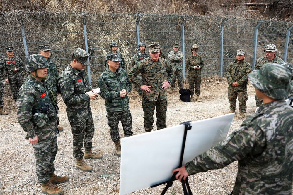 Republic of Korea Marine Corps Commandant, III MEF Commander visit Marines during Freedom Shield 26