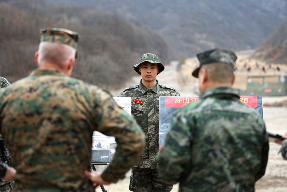 Republic of Korea Marine Corps Commandant, III MEF Commander visit Marines during Freedom Shield 26