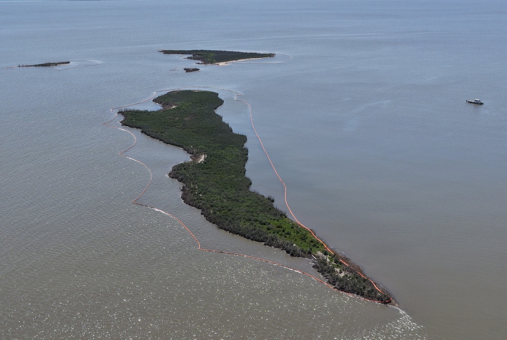 Coast Guard responds to Gulf oil spill