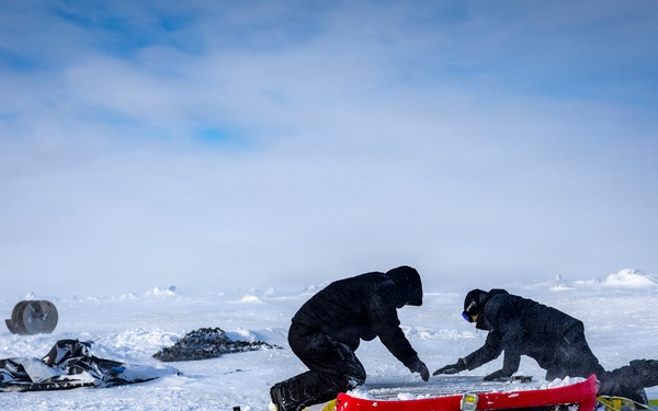 Underwater Construction Technicians at Operation Ice Camp 2026