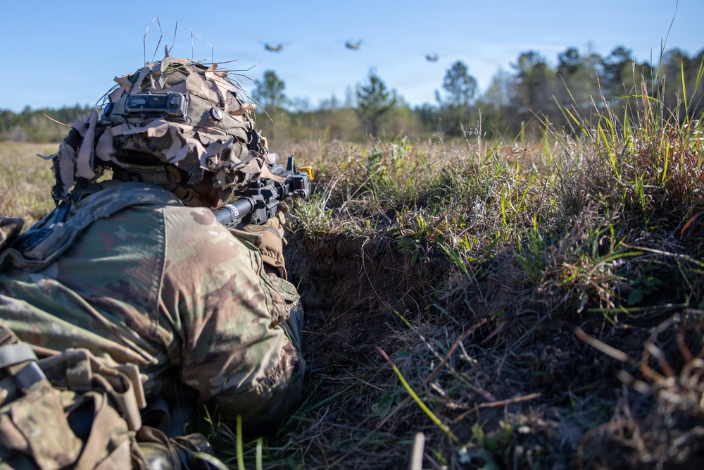 3-265 Air Defense Artillery Soldiers Enter the Box at JRTC