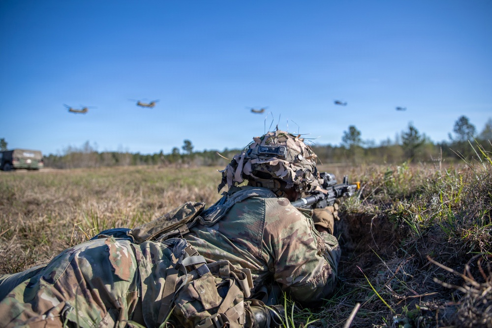 3-265 Air Defense Artillery Soldiers Enter the Box at JRTC