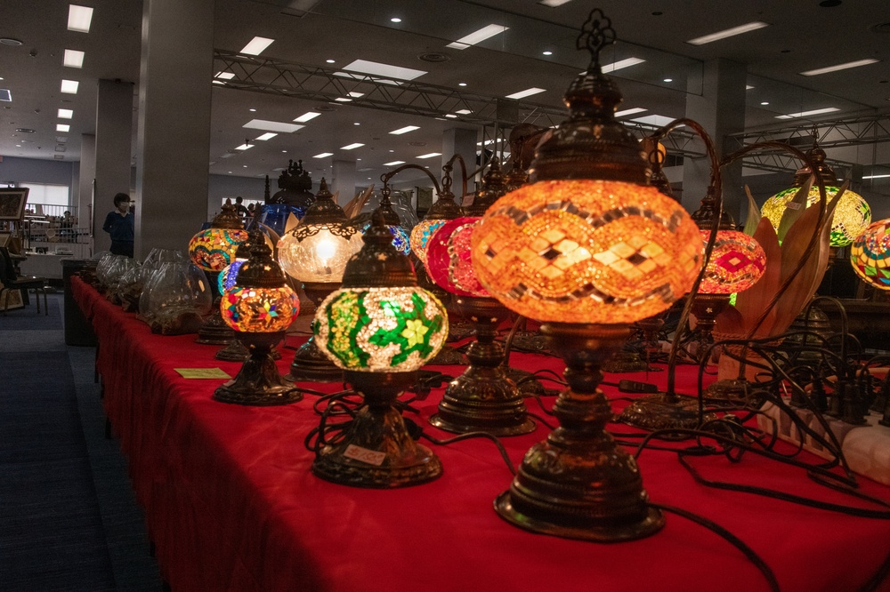 Yokota Spouses’ club hosts annual Asian Bazaar