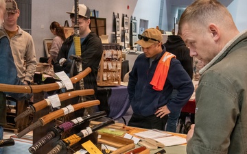 Yokota Spouses’ club hosts annual Asian Bazaar