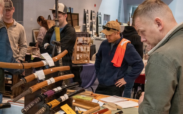 Yokota Spouses’ club hosts annual Asian Bazaar
