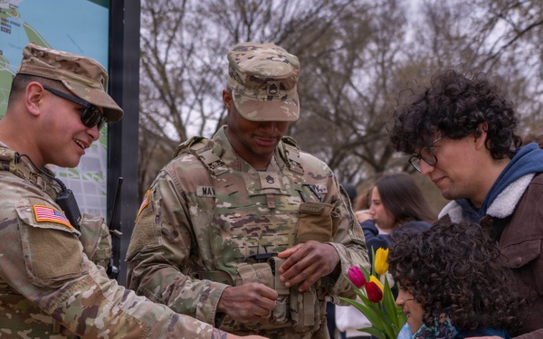 Washington DC Tulip Day Festival