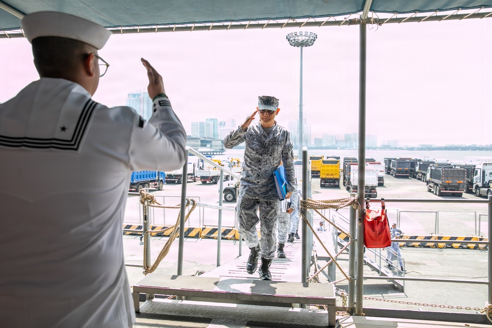 U.S. 7th Fleet hosts Philippine Navy for Staff Talks