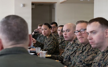 Deputy Commandant for Aviation visits MAG-12