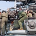 HMH-466 replace engine on CH-53E Super Stallion