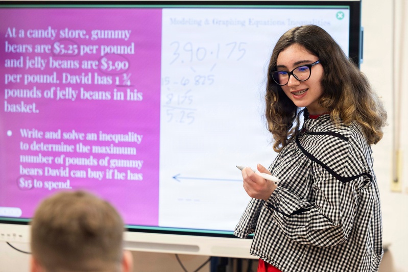 LEMS students host interactive math event for Camp Darby community