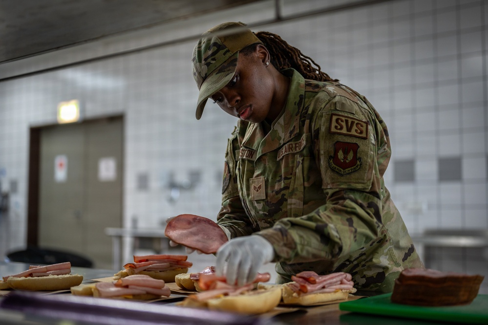 Jawbone Flight Kitchen keeps aircrew fueled for flight
