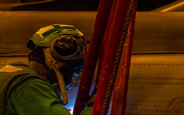 USS Abraham Lincoln (CVN 72) supports Operation Epic Fury