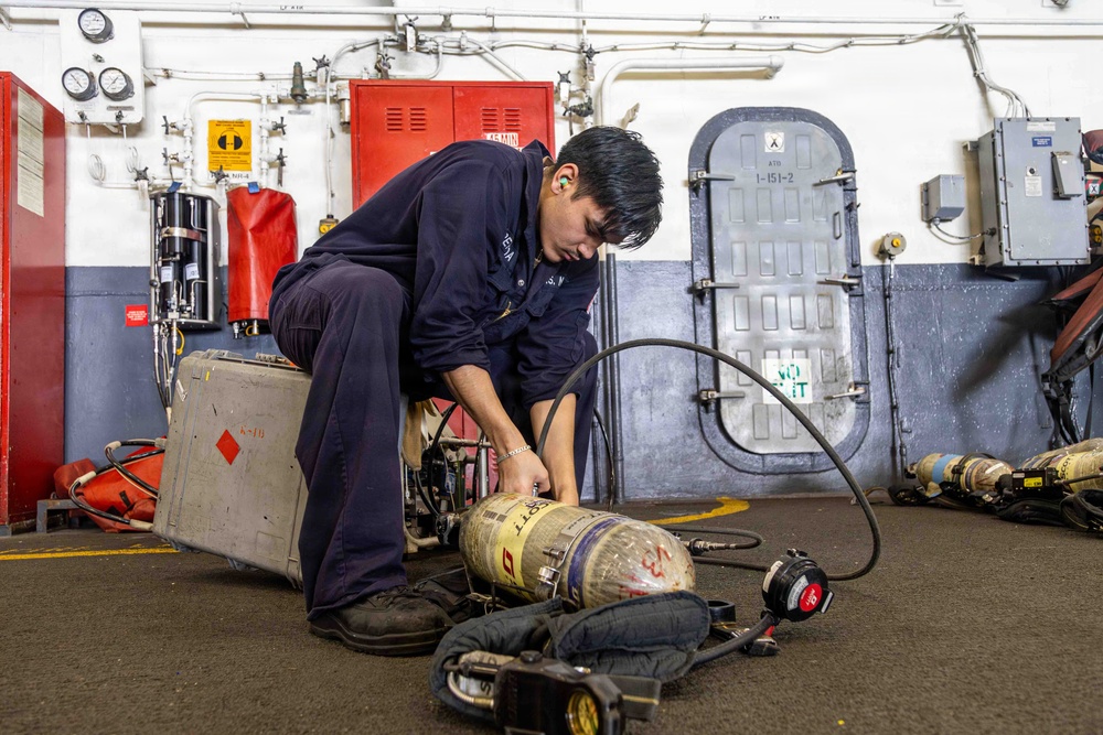 USS Abraham Lincoln (CVN 72) supports Operation Epic Fury