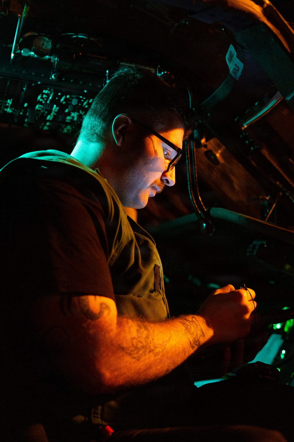 USS Bainbridge Conducts Flight Quarters During Operation Epic Fury