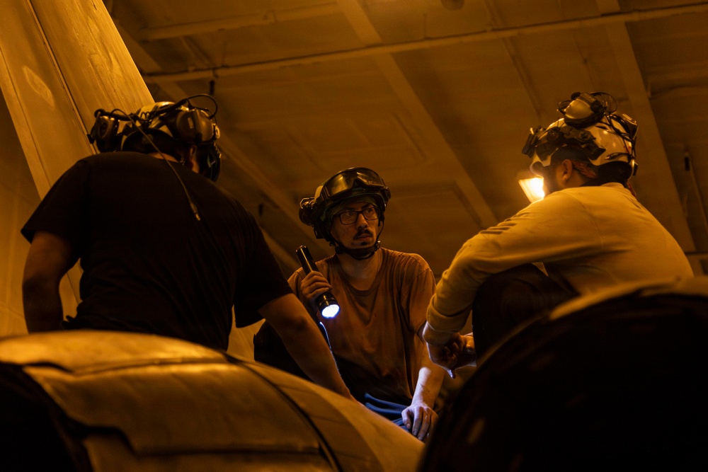 USS Abraham Lincoln (CVN 72) supports Operation Epic Fury