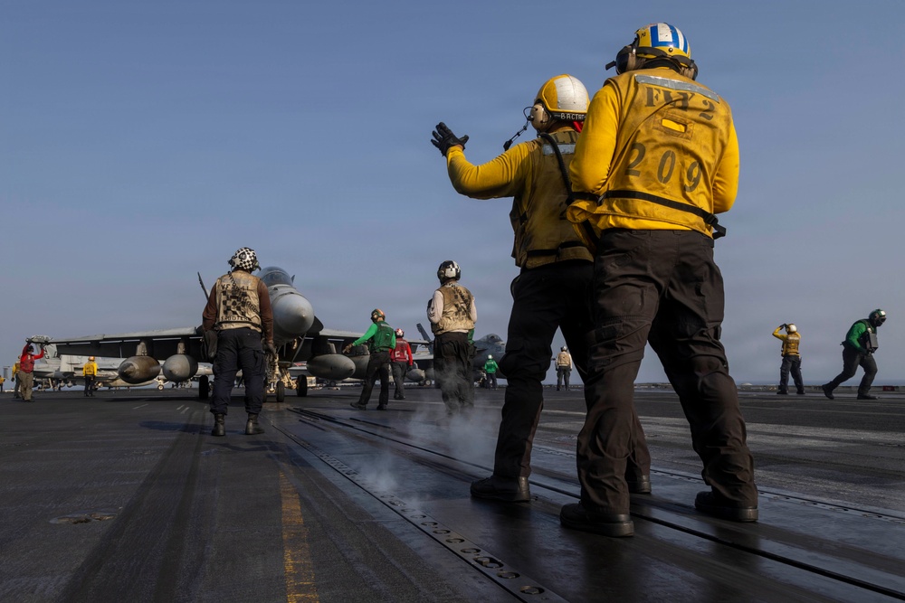 USS Abraham Lincoln (CVN 72) supports Operation Epic Fury