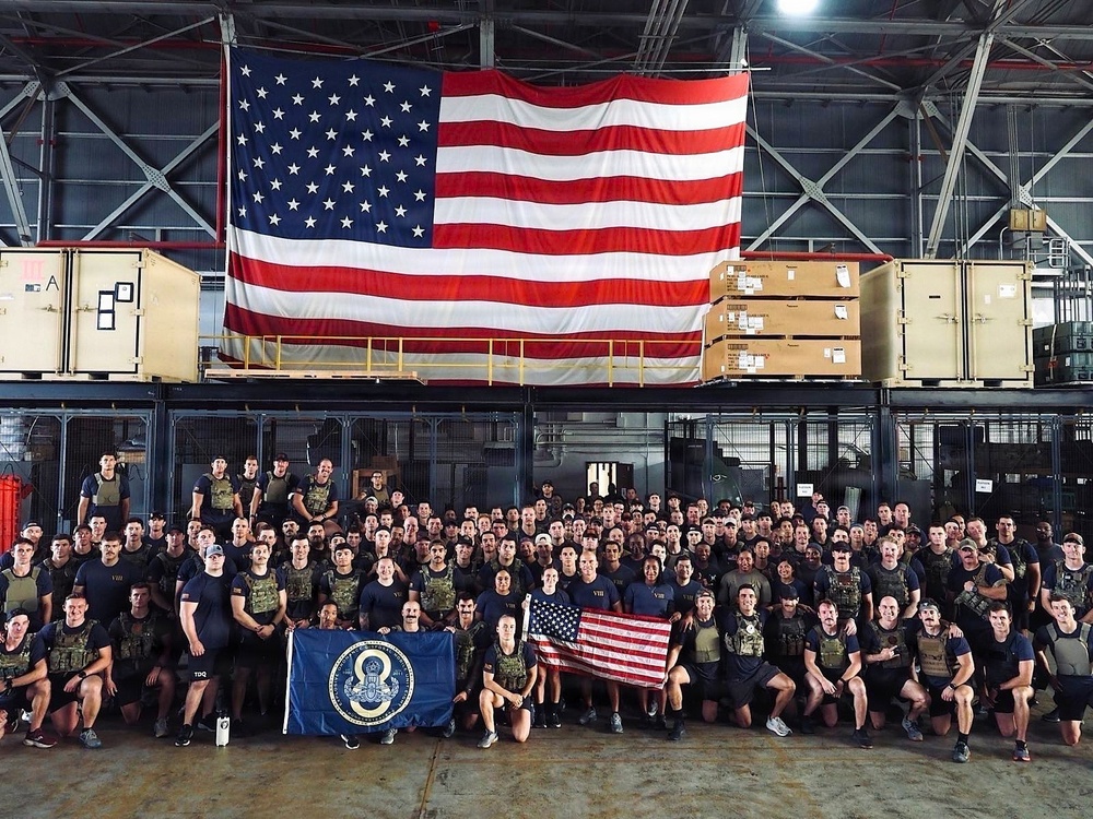 Explosive Ordnance Disposal Mobile Unit EIGHT (EODMU-8) Group Photo