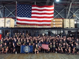 Explosive Ordnance Disposal Mobile Unit EIGHT (EODMU-8) Group Photo