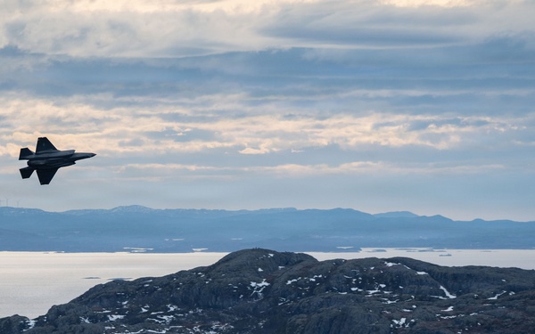 48 FW, RNoAF conduct low level operations at Cold Response 26